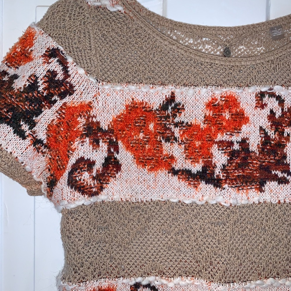 Anthropologie Banded Bouquets Tunic Sweater - Picture 11 of 16